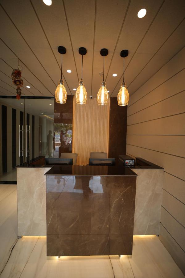 Hotel Marigold Bhubaneswar Exterior photo